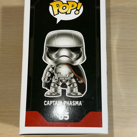 Captain Phasma #65 Funko Pop! Vinyl: Star Wars - Picture 3 of 5